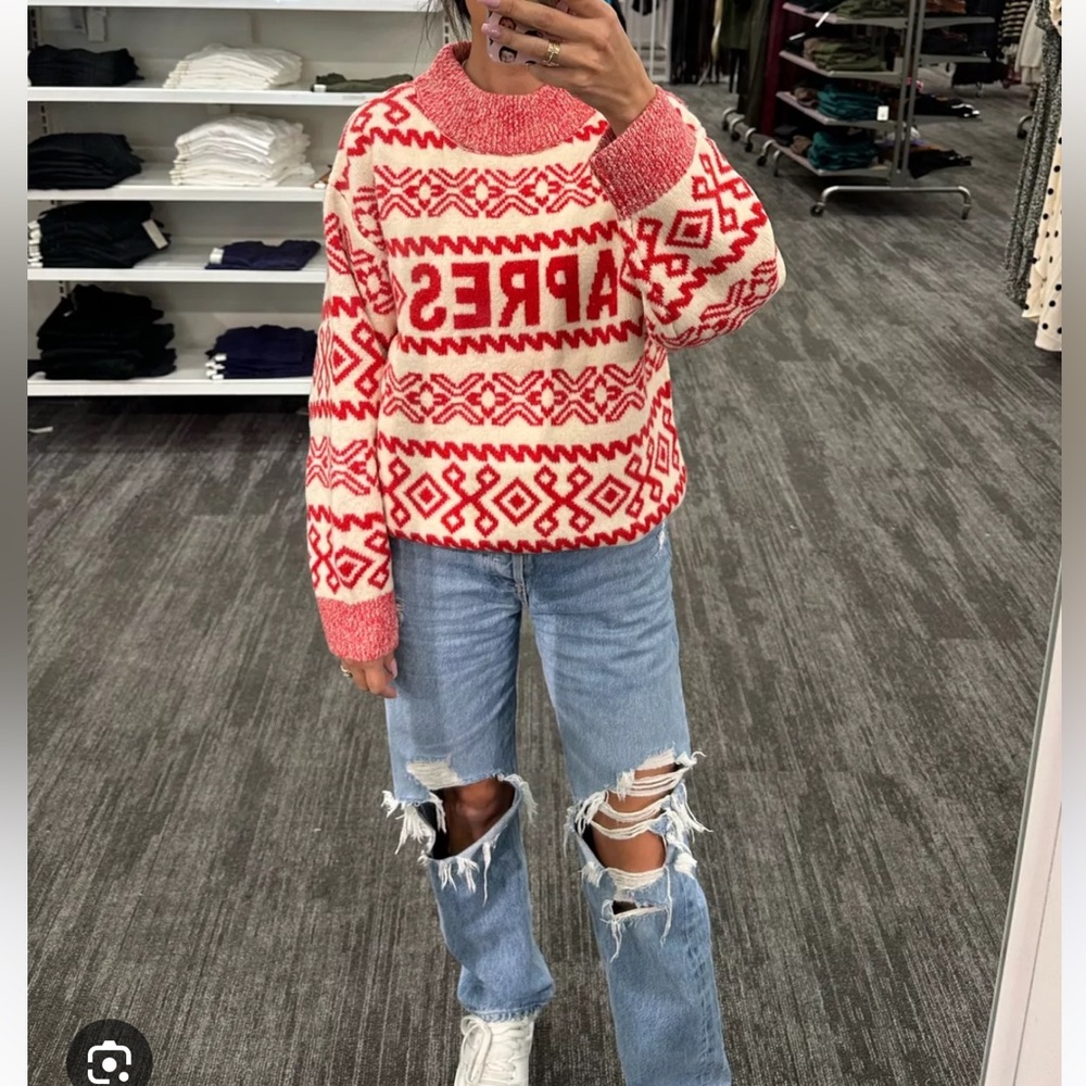 Super cute APRES sweater